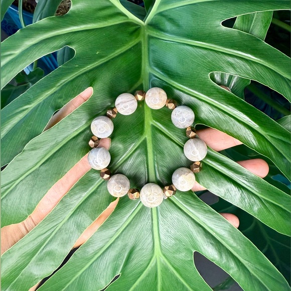 Jewelry - Labradorite & Hematite Bracelet || Protection & Intuitive Power
